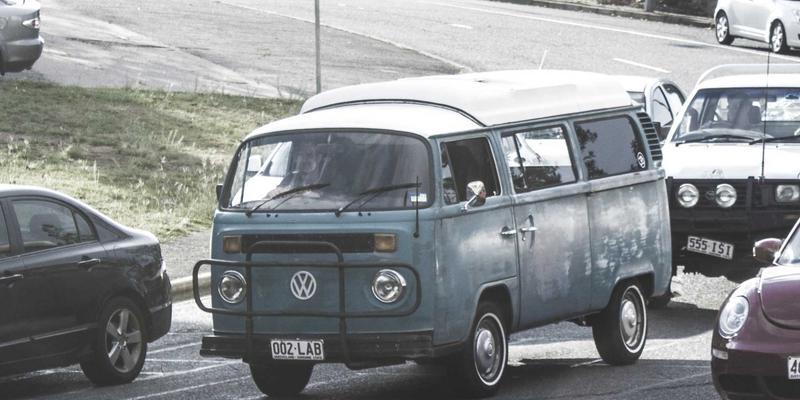 PLC、DCS与SCADA系统：工业自动化三大支柱的深度对比与选型指南